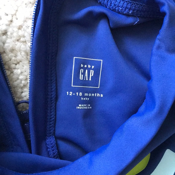 Baby GAP Swimwear - Picture 10 of 13